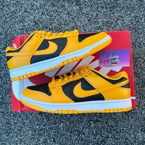 Nike Dunk Low Goldenrod